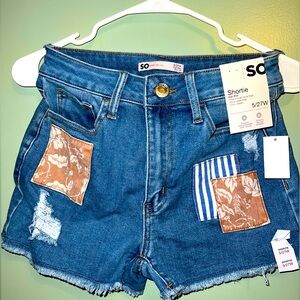 SO brand women’s patch work shorts